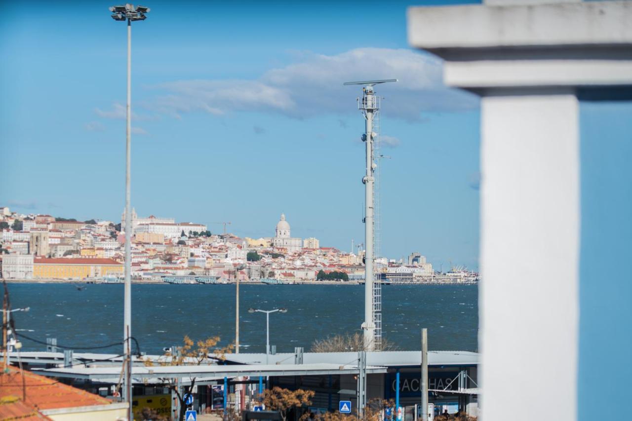 Vista Lisboa Guest Apartments アルマダ エクステリア 写真