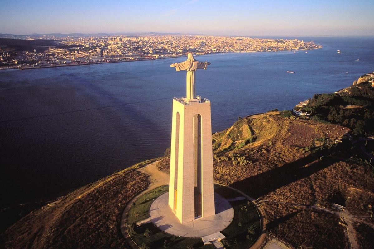 Vista Lisboa Guest Apartments アルマダ エクステリア 写真