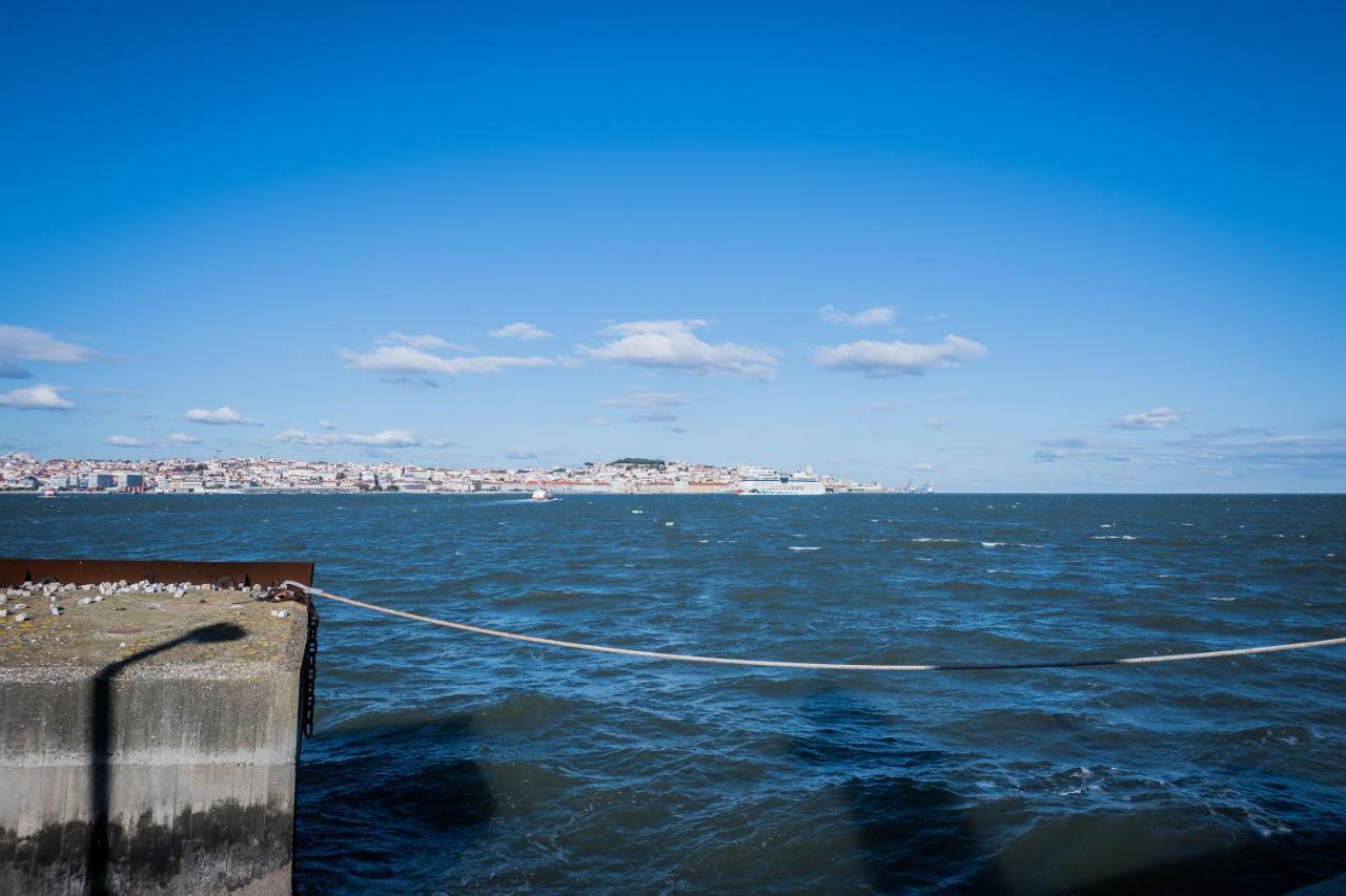 Vista Lisboa Guest Apartments アルマダ エクステリア 写真